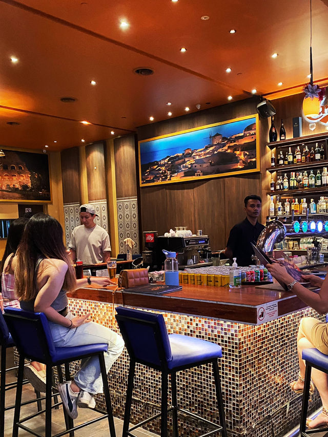 Mediterranean restaurant in the Pavilion bar street 🌮🌯 
