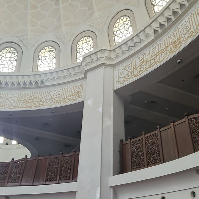 *"Tranquil Beauty of Masjid Wilayah Persekutuan: A Hidden Gem in the Heart of Kuala Lumpur"*