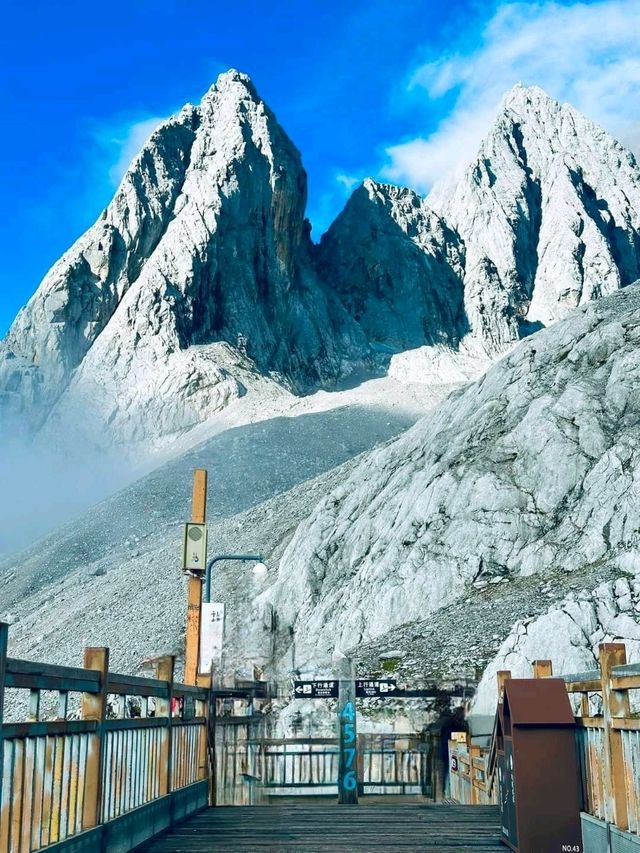 Majestic Views at Yulong Snow Mountain