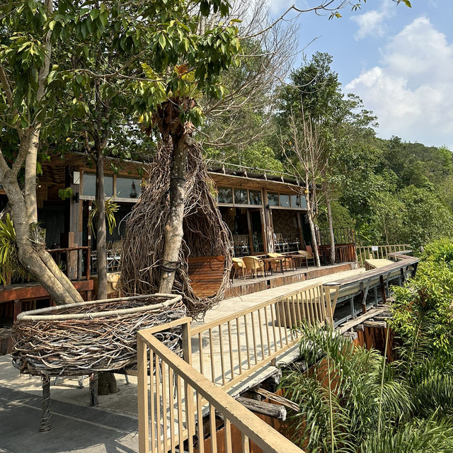 คาเฟ่เห็นวิวเสม็ดนางชี