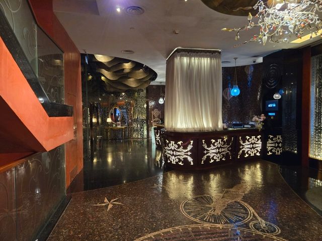 Best mid-budget Hotel in the Heart of Hong Kong
