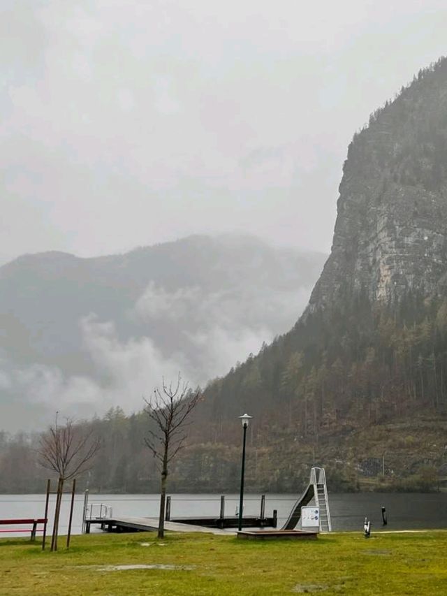 上特勞恩遊樂場：家庭共享山景，放鬆身心