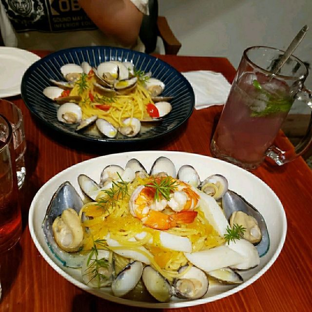 高雄－不乏藝術氣息, 異國美食的多元城市~!