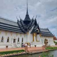 BUDGET TRAVEL TO BANGKOK THAILAND