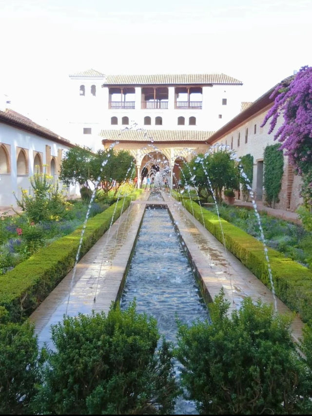 サグラダファミリアだけじゃない！スペインで絶対に見たい世界遺産🫣🇪🇸🏰