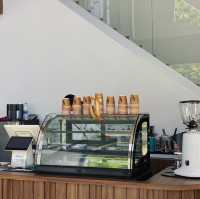 UHome คาเฟ่สไตล์โฮมออฟฟิศ
