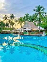 A beautiful visit at the singapore Rasa sentosa resort❤️