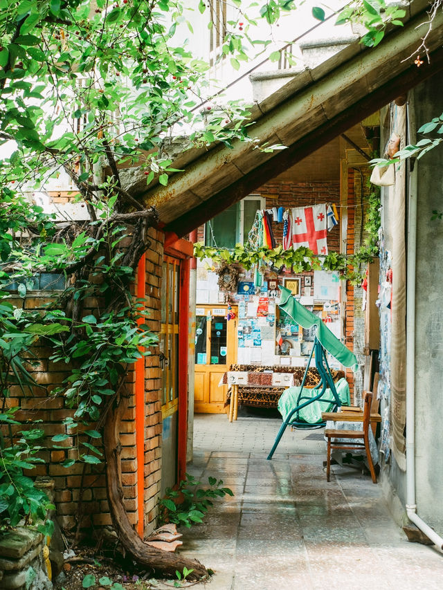 オレンジ色の屋根がかわいいシグナギ🇬🇪🍷