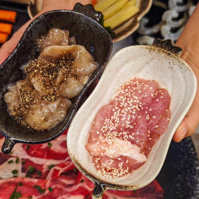 Red G Mon ร้านบุฟเฟ่ต์ปิ้งย่างแห่งใหม่คู้บอน
