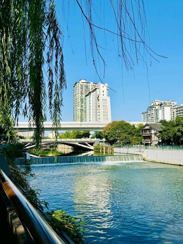 A Timeless Lifeline of the City