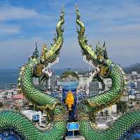 ไหว้พระ ทำบุญ ชมวิวเมืองศรีราชา 360° สวยงามมากๆ