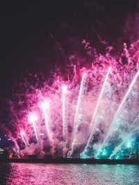 2024 打卡靚相回顧  今年影咗好多次煙花，終於可以同煙花一齊影到相 始終都係香港嘅維港最靚！點影都靚！ 當然都好睇攝影師嘅功力，影煙花真係唔容易！  呢輯相喺西九文化區影，真係好靚  地點：九龍西