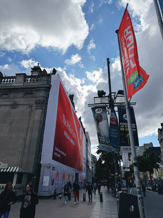 比利時🇧🇪｜安特衛普廣場｜著名的魯本斯雕像
