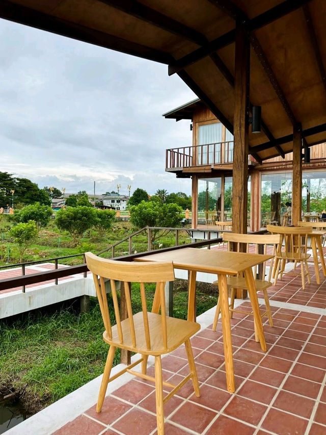 Pongmas Café ปองมาศ คาเฟ่ คาเฟ่ปากเกร็ด