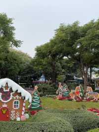 The Most Magical Christmas Day At Hong Kong Disney 🎄🎅🏰