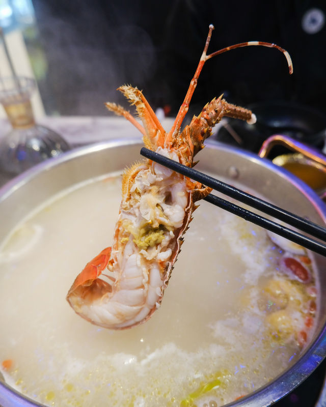訪新店繼續超鮮活任食海鮮火鍋