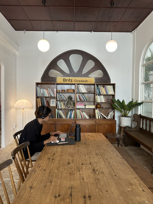 Heart-warming cafe in Chiangmai