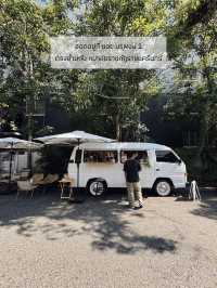 ร้านกาแฟในรถตู้ชิคๆ เท่ๆ ที่ฉะเชิงเทรา