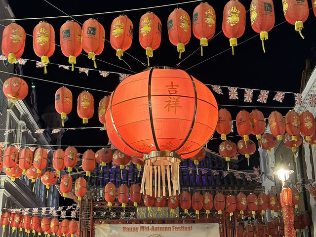 A Feast for the Senses: Exploring London’s Chinatown