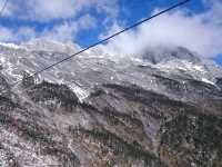 玉龍十三峰，險奇美秀，雲南納西族人的神山