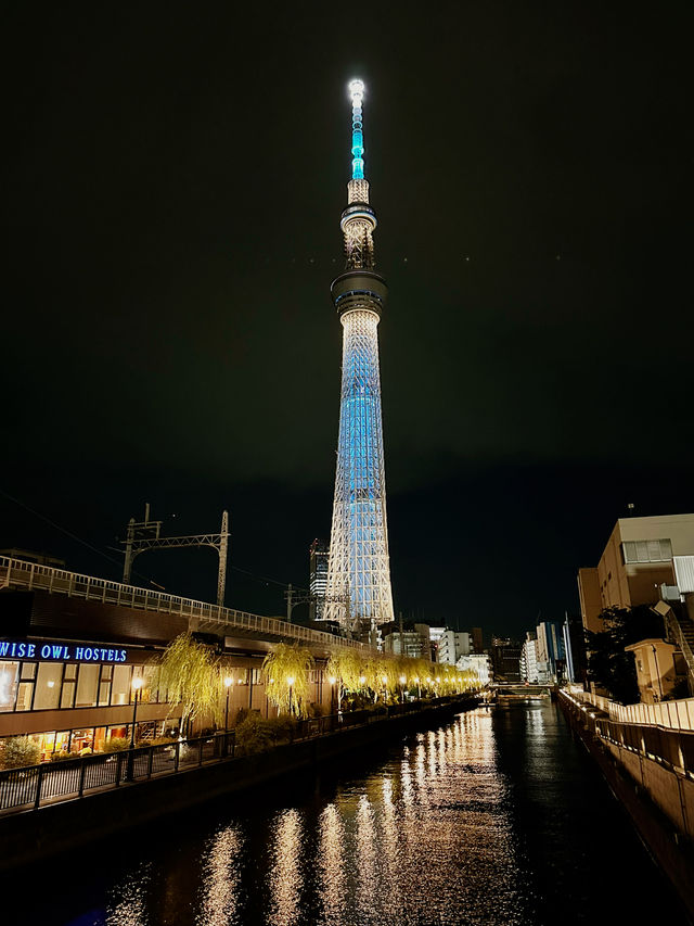 A Night Stroll to Tokyo Skytree’s Shimmering Heights