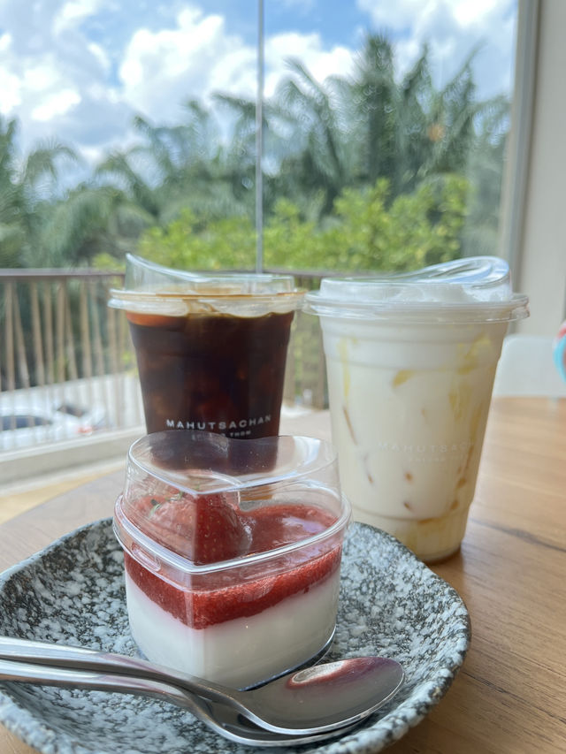 มหัศจรรย์คาเฟ่ 