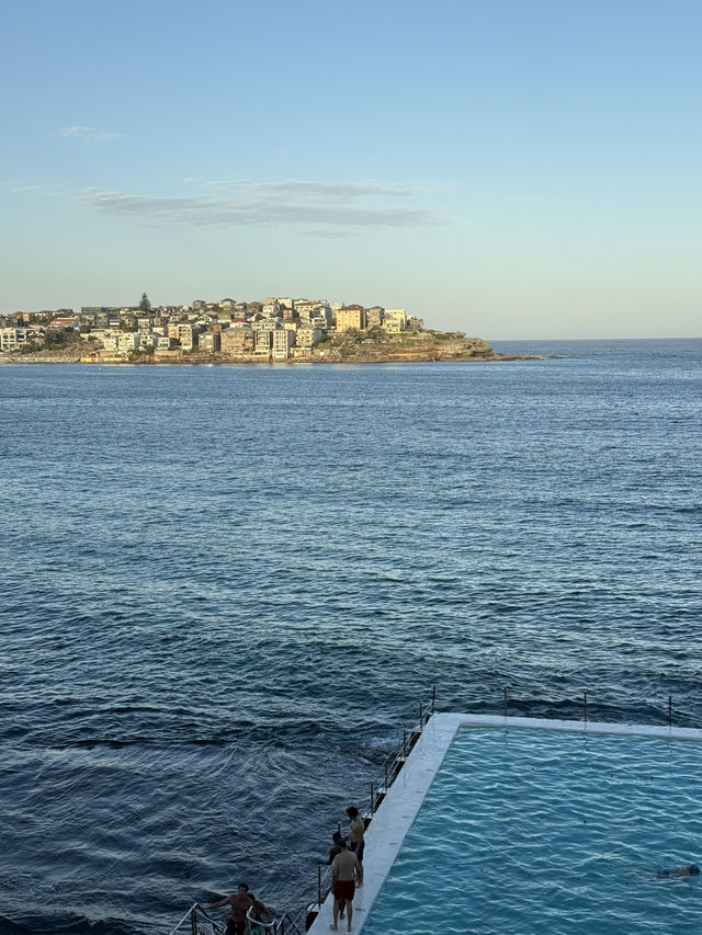 Icebergs Pools