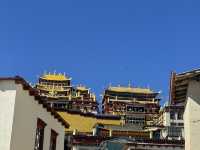 Yunnan’s largest Tibetan Buddhist monastery