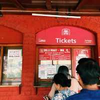 インド各地の手工芸品とストリートフードが楽しめる屋外マーケット🇮🇳
