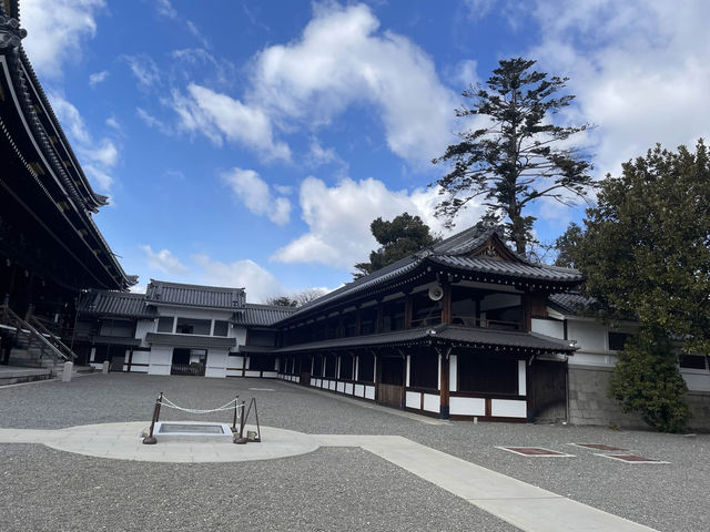 走進京都東本願寺：感受歷史與靈魂的洗禮 🛕