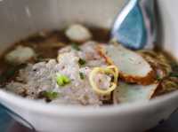ร้านก๋วยเตี๋ยวดี ๆ ที่ตลาดบ้านบึง