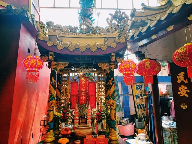 泰國曼谷市中心老城區唐人街華人文化古跡寺廟一日遊行程，體驗當地華人文化生活，祈福聖地，適合祈福打卡拍照📸