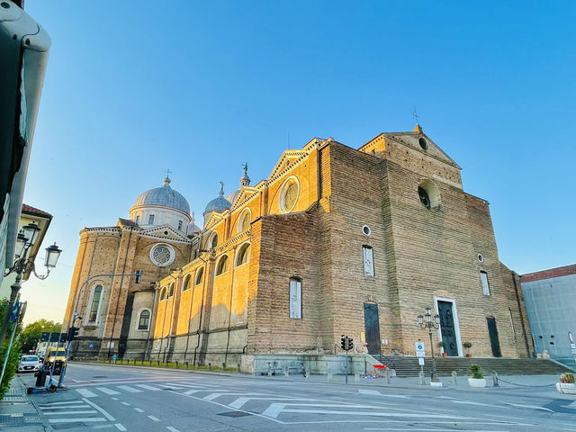 A fascinating journey into the heart of Ancient Rome👫😎❤️