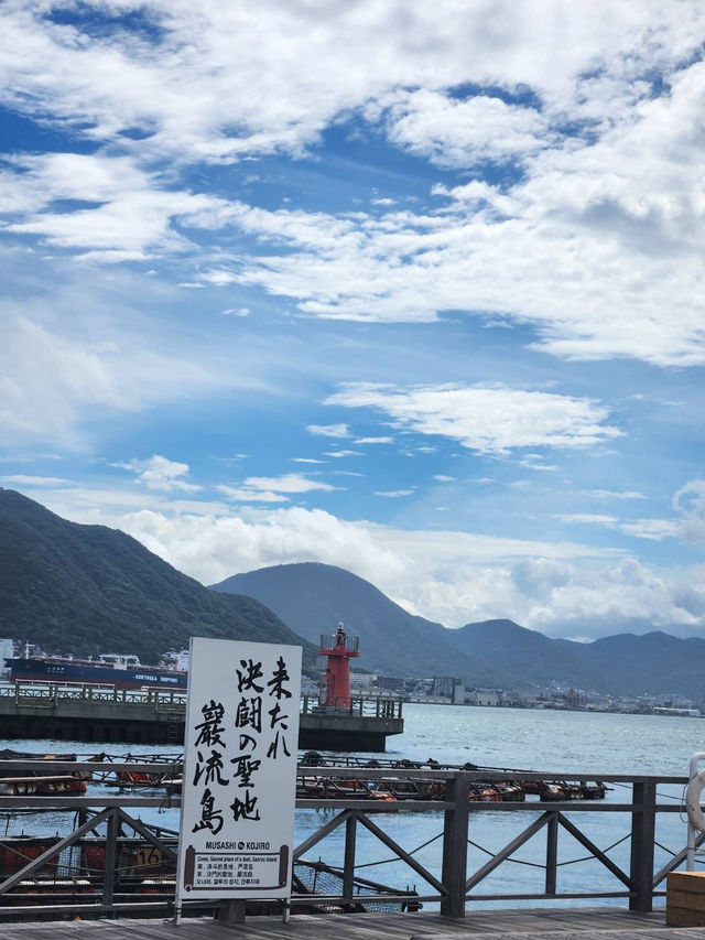 日本| 福岡門司港必  漫步復古街景、搭乘關門海峽渡輪、漫遊 打卡人氣美景