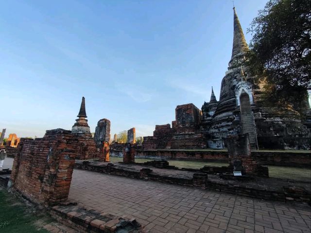 วัดสำคัญ ที่ตั้งอยู่ในพระราชวังหลวงอยุธยา