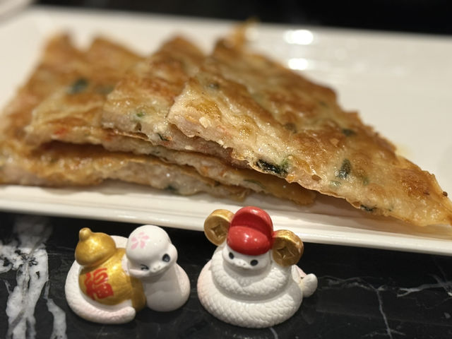 高雄福華大飯店（珍珠坊）重新裝潢過富麗堂皇.美食非吃不可