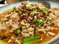 高雄福華大飯店（珍珠坊）重新裝潢過富麗堂皇.美食非吃不可