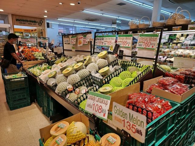 [🇹🇭バンコク] スクンビットのショッピングモール内にある果物マーケット