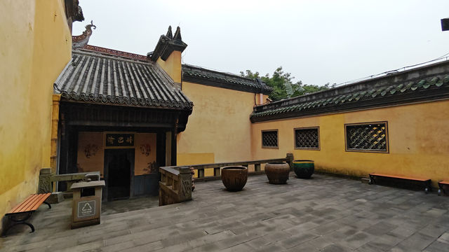 Journey Through Huguang Huiguan Guild Complex