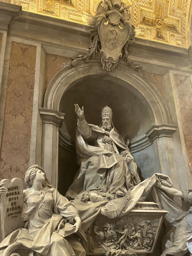 【⛪️ 世界最大級の大聖堂！サンピエトロ大聖堂の壮麗な魅力と旅行のポイント✨🇻🇦】