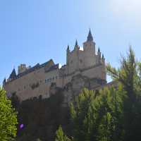 【スペイン】おとぎ話の世界！セゴビアのアルカサル🏰✨