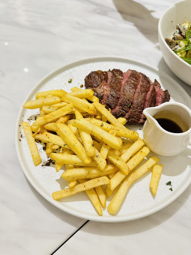 💥European-Retro💥Themed Café in Town〖MacPherson〗