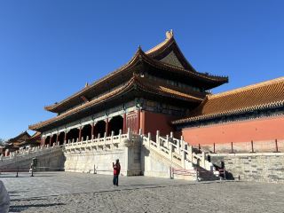 🏯✨ Why the Forbidden City is a Solo Traveler’s Must-See (Plus Its Mind-Blowing Secrets!) ✨🏮