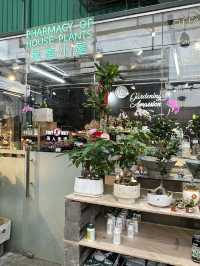 A Floral Wonderland: Discover the New Pudu Ria Florist in KL