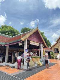 พาเที่ยววัดพระธาตุหริภุญชัย วรมหาวิหาร จ.ลำพูน
