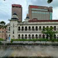 Discover KL’s Heartbeat: Dataran Merdeka & Masjid Jamek