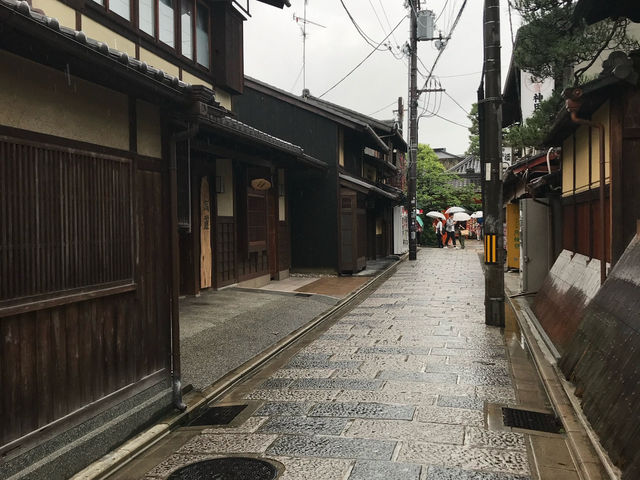 しっとり京都さんぽ⛩️平安神宮神苑×法観寺×祇園の街並み 