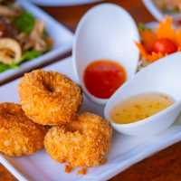 ร้านอาหารติดริมทะเล ขนอม