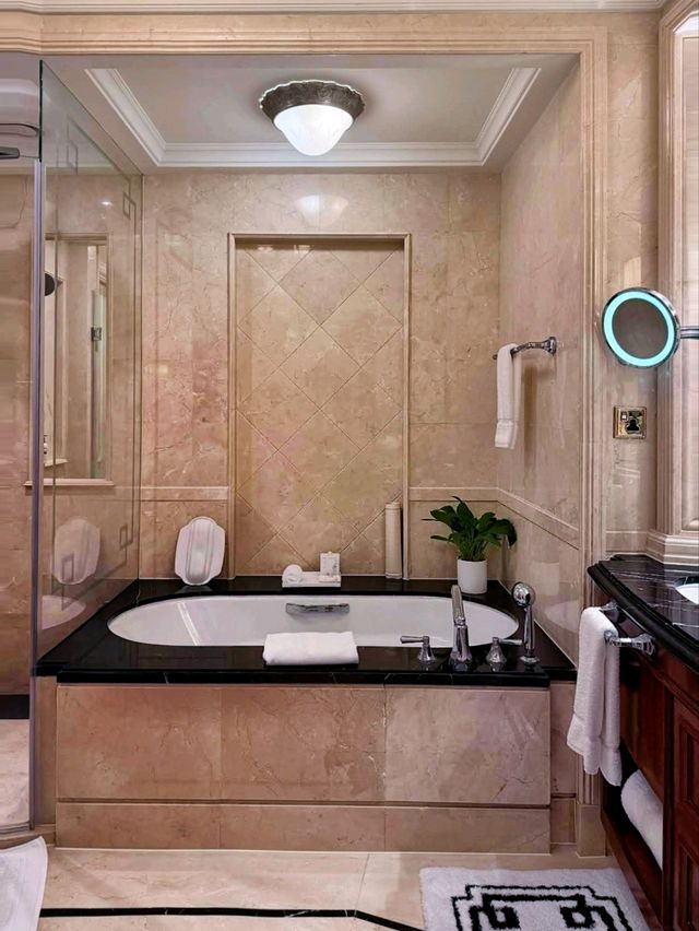 Where Luxury Meets Canton Charm, The Ritz-Carlton Guangzhou. 