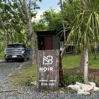 Noir Bistro ร้านเล็กๆสีดำ 🍵